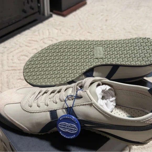 Onitsuka Tiger by Asics Men's Sneakers - White and Navy - Picture 2 of 7